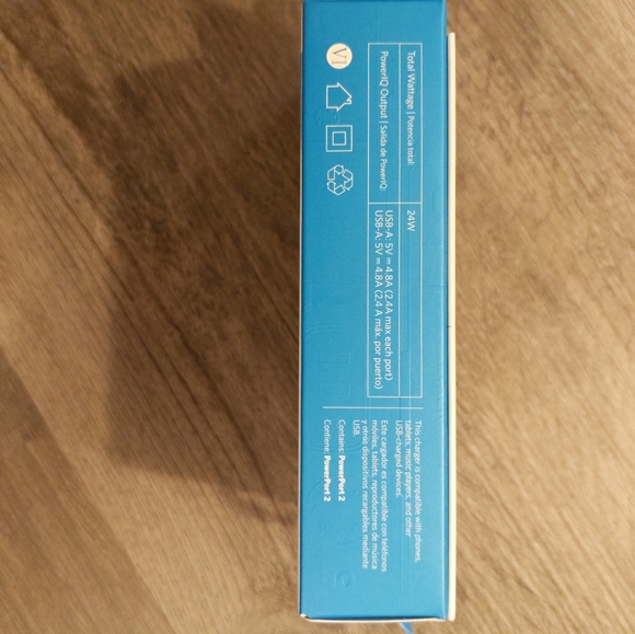 Anker 2 Port Wall Charger with Foldable Plug - Picture 10 of 10